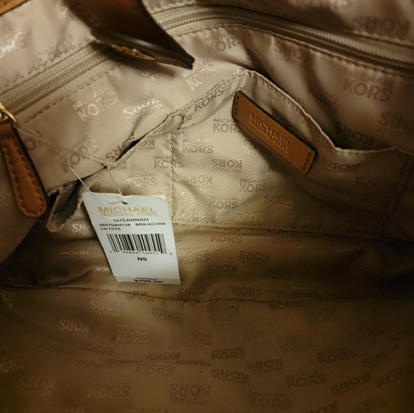 MK bag and wristlet - Picture 5 of 6